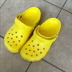 CROCS Yellow classic shoes